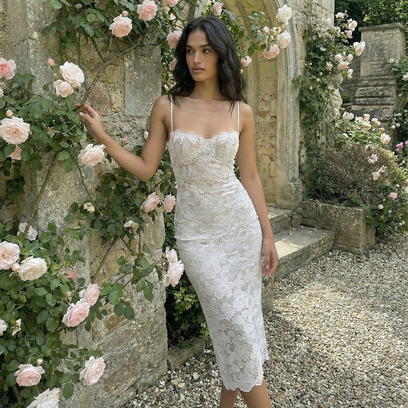 Madelyn - Lace Maxi Dress