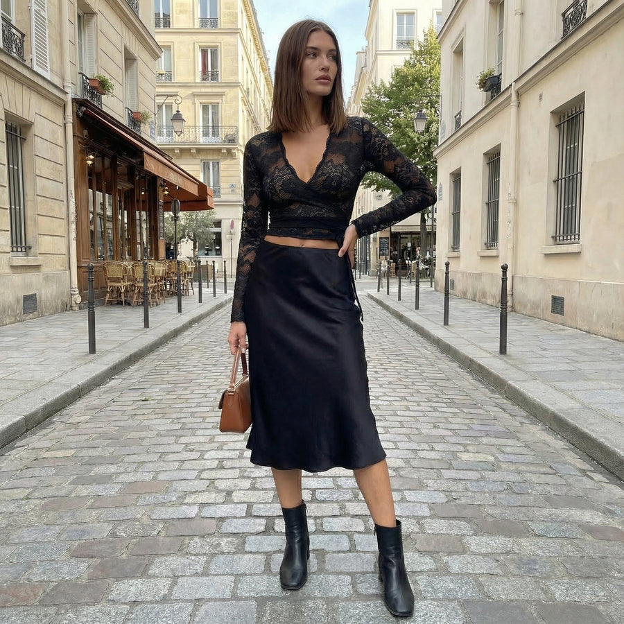 Refined Lace Top - black