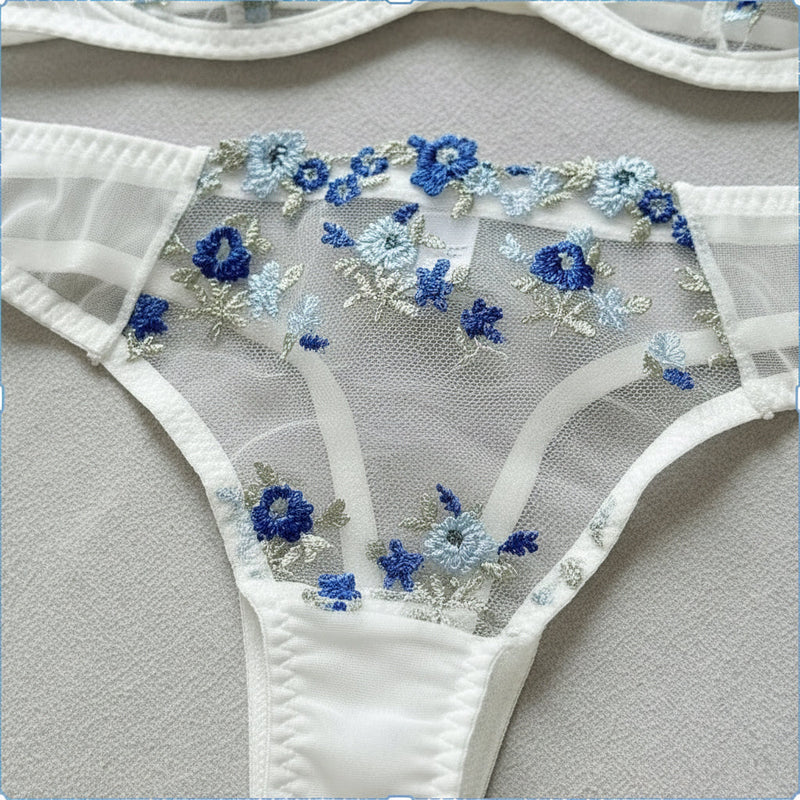 Calyra Rose Set – white blue